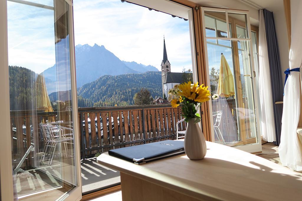 Hotel Restaurant Gabriel Scuol Eksteriør billede