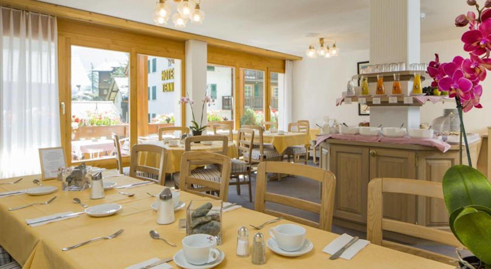 Hotel Restaurant Gabriel Scuol Eksteriør billede